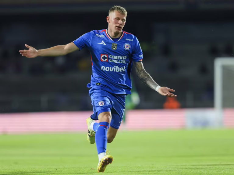 Cruz Azul cayó 2-1 con la Jaiba Brava